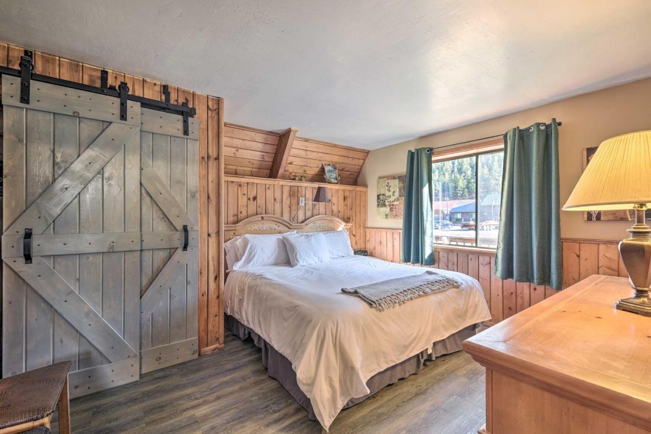 Ski-Inandski-Out Red River Cabin With Mtn Views! 外观 照片