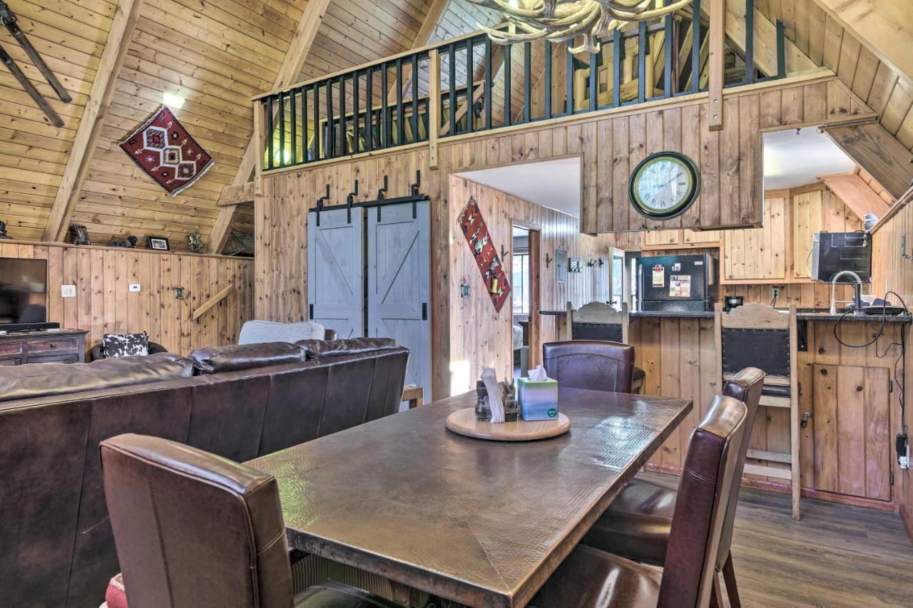 Ski-Inandski-Out Red River Cabin With Mtn Views! 外观 照片