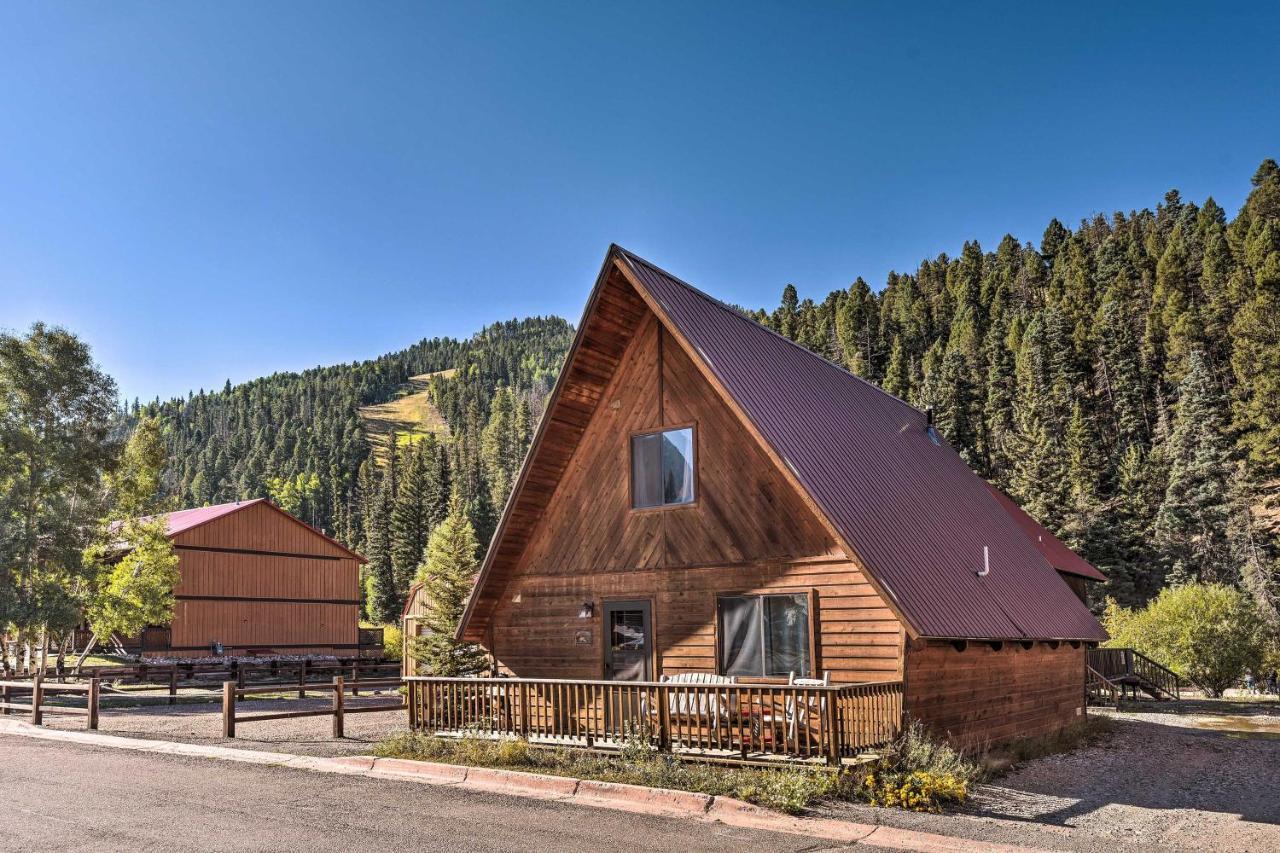 Ski-Inandski-Out Red River Cabin With Mtn Views! 外观 照片